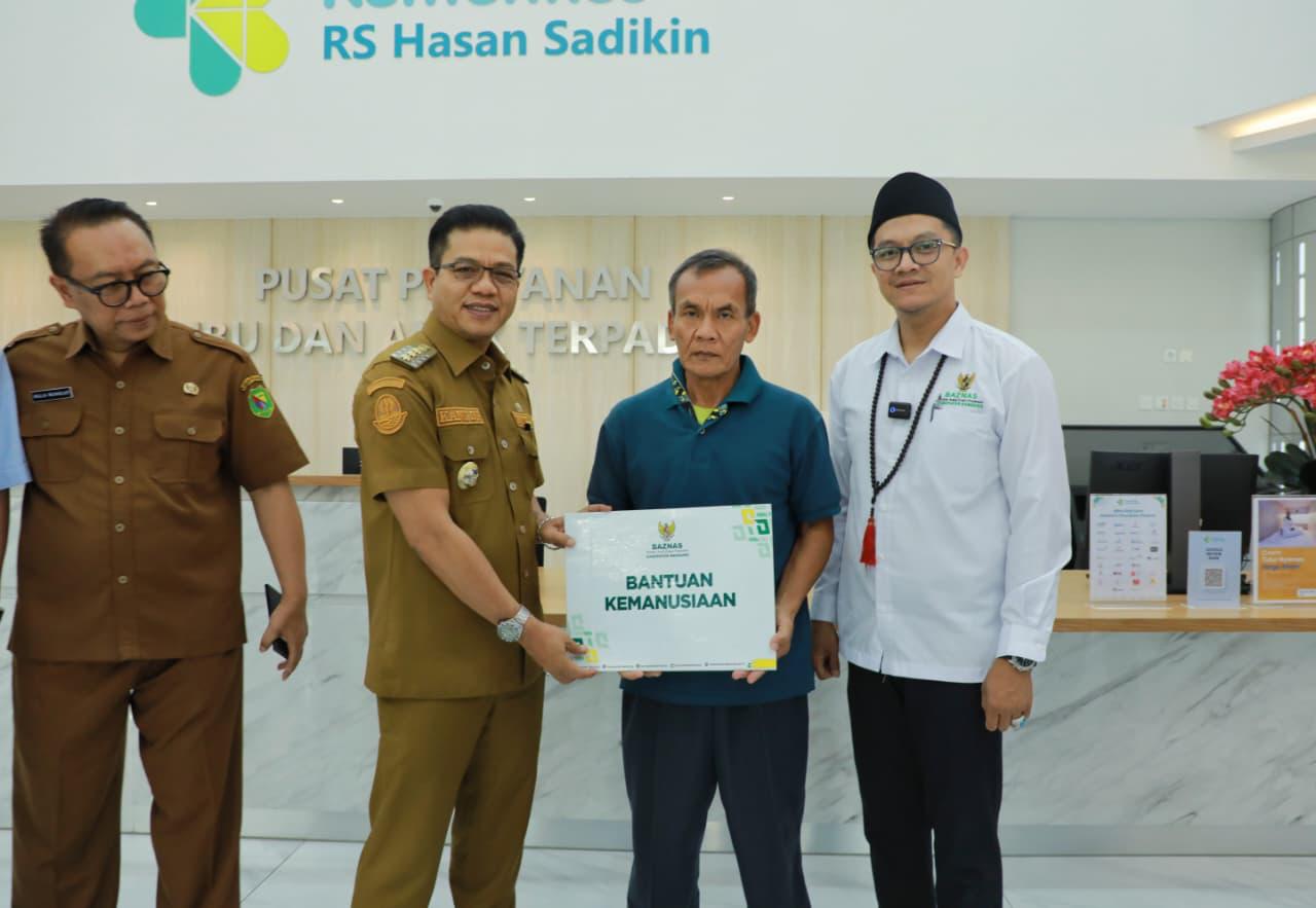Jenguk Yunita di RSHS, KDS Ajak Masyarakat Tingkatkan Kepekaan Sosial